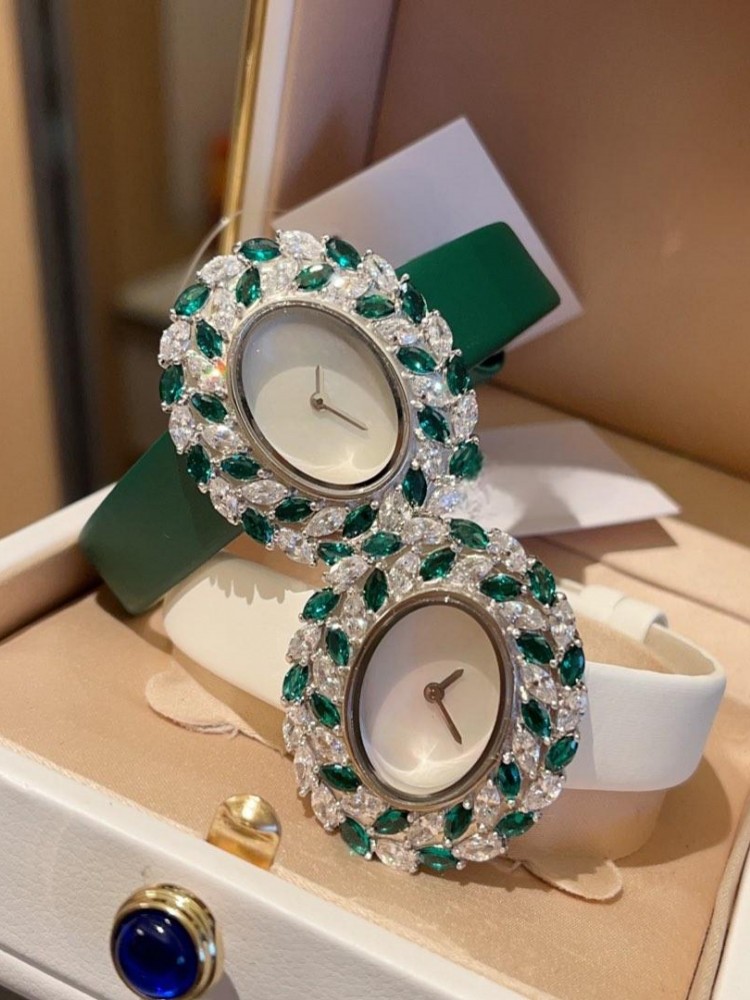 New Designer Women Shiny Diamo - Jewelry Watches For Ladies 评论和价格