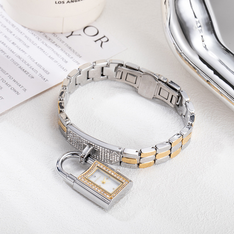 Concave shaped lock head brace - Jewelry Diamond Watches 评论和价格