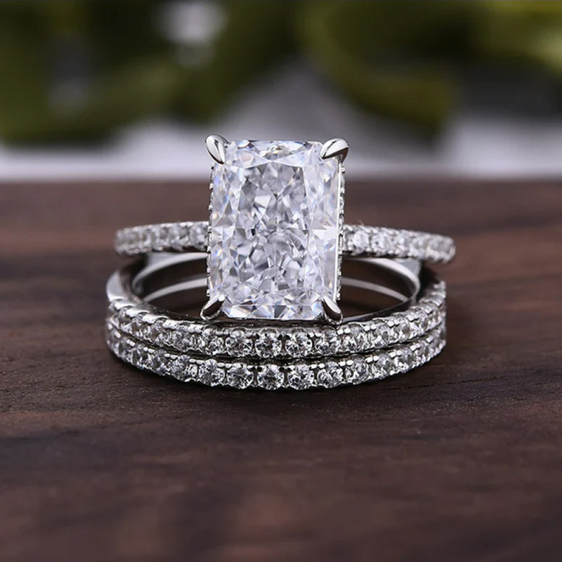 Gold Plated Coppers925Sterling - Moissanite Ring 评论和价格